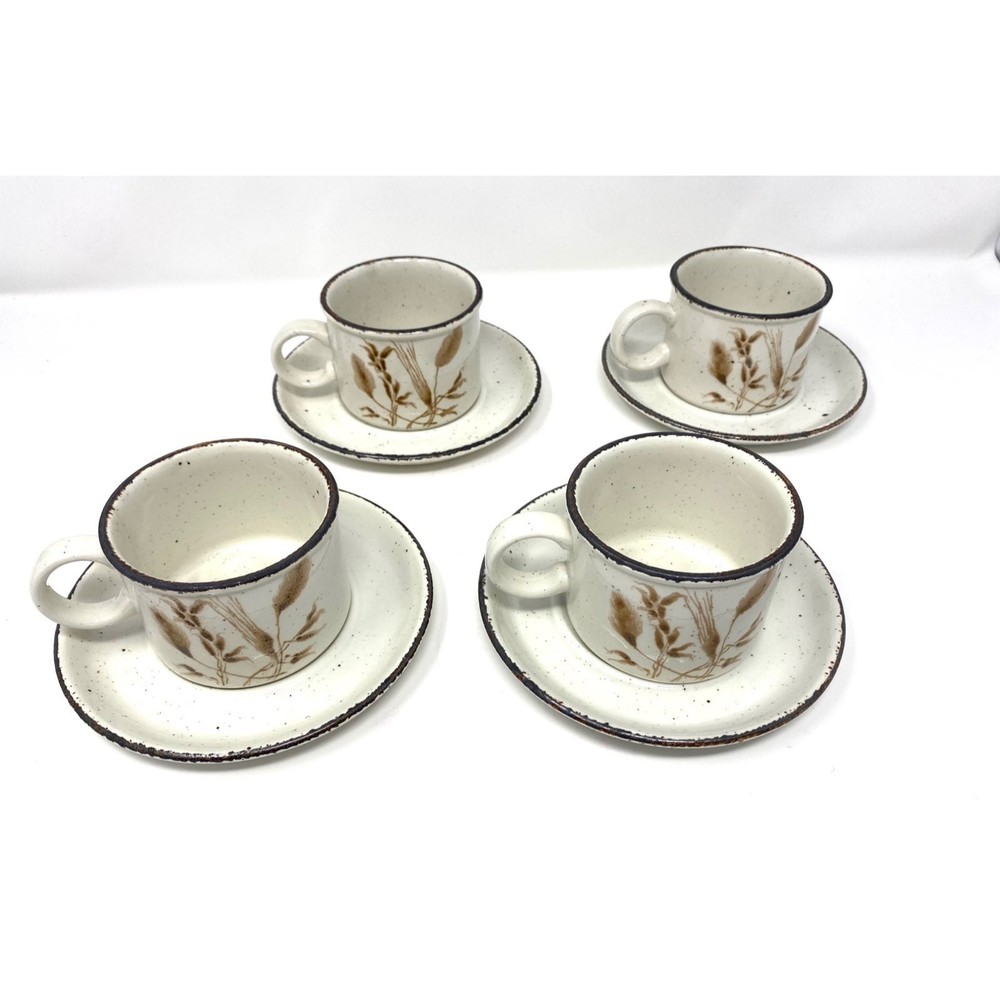 Vintage Stonehenge Midwinter Wild Oats Coffee Mug and Saucer Set of 4 MCM